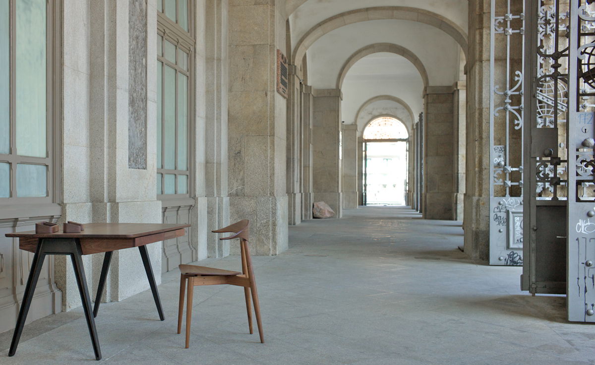 orson desk 365