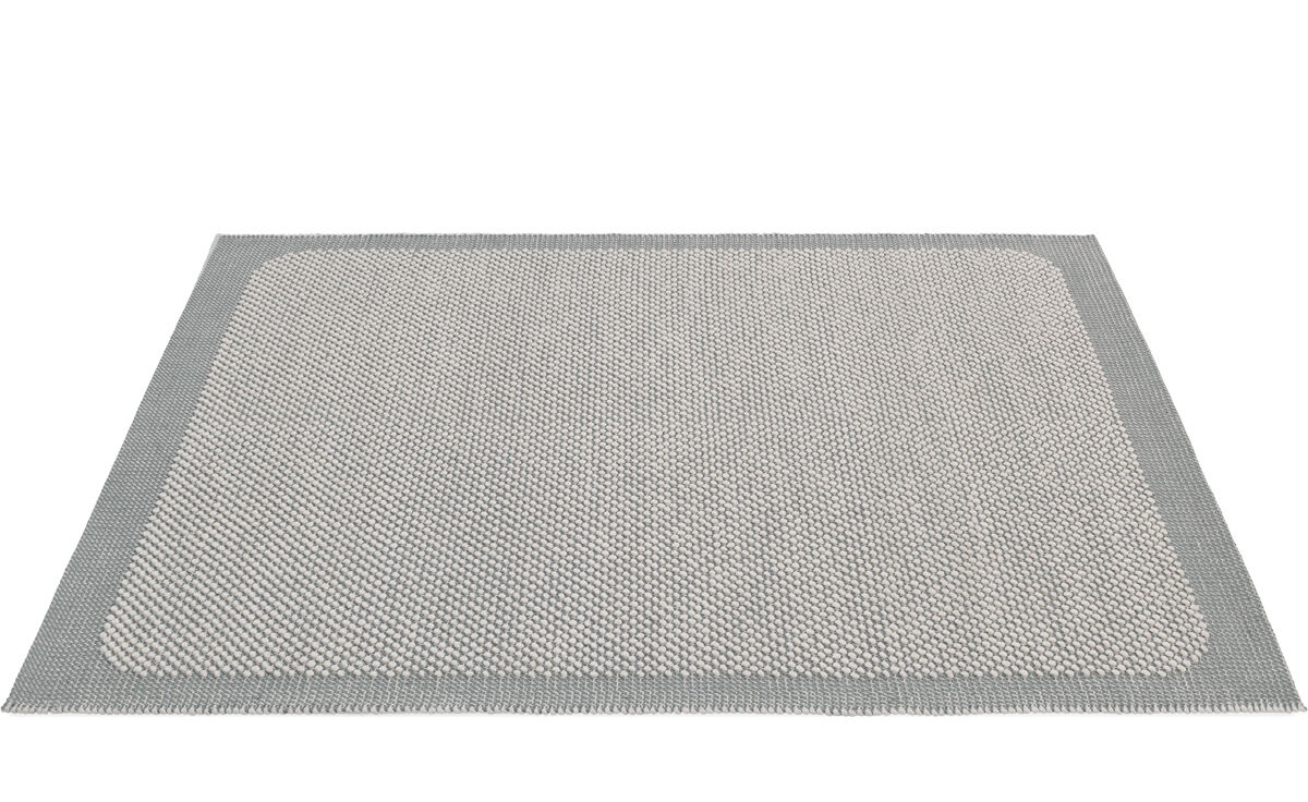 pebble rug