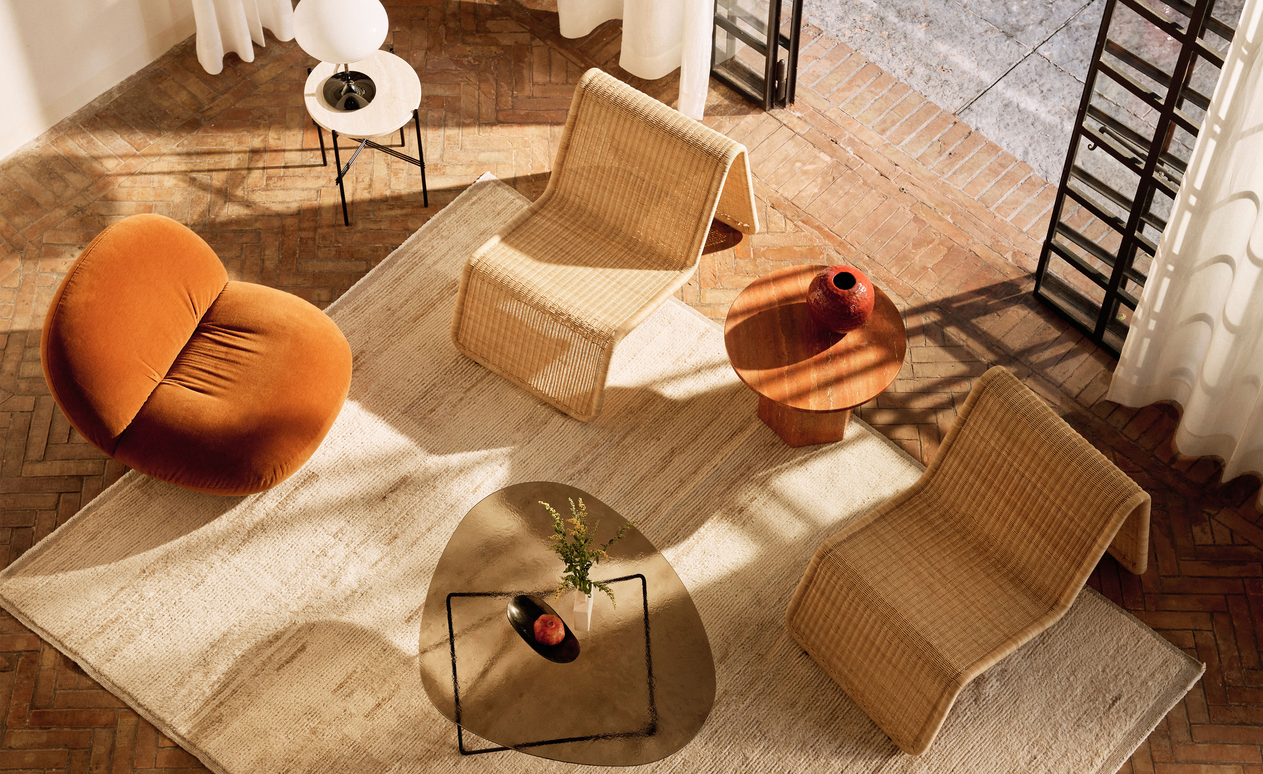 pedrera coffee table