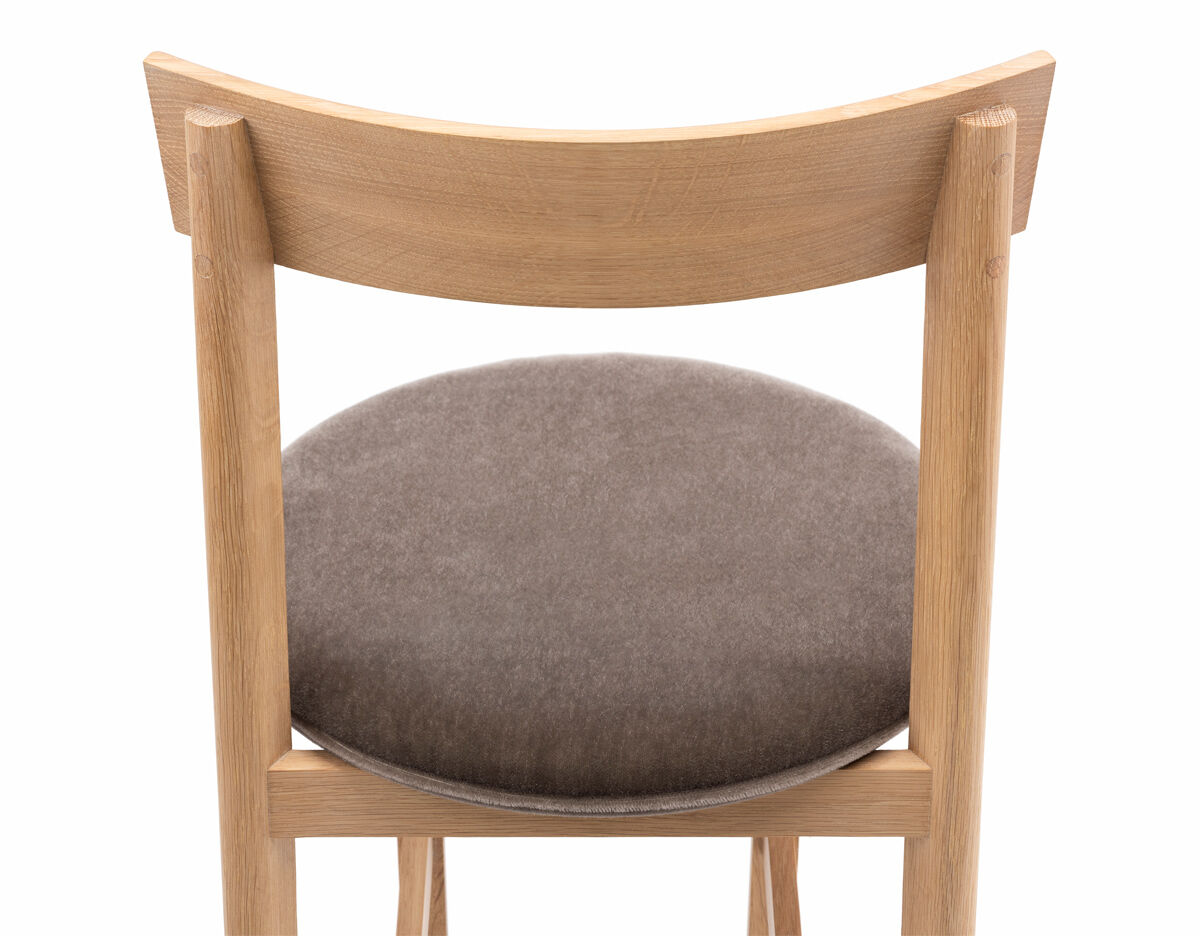 petit four leg chair 798