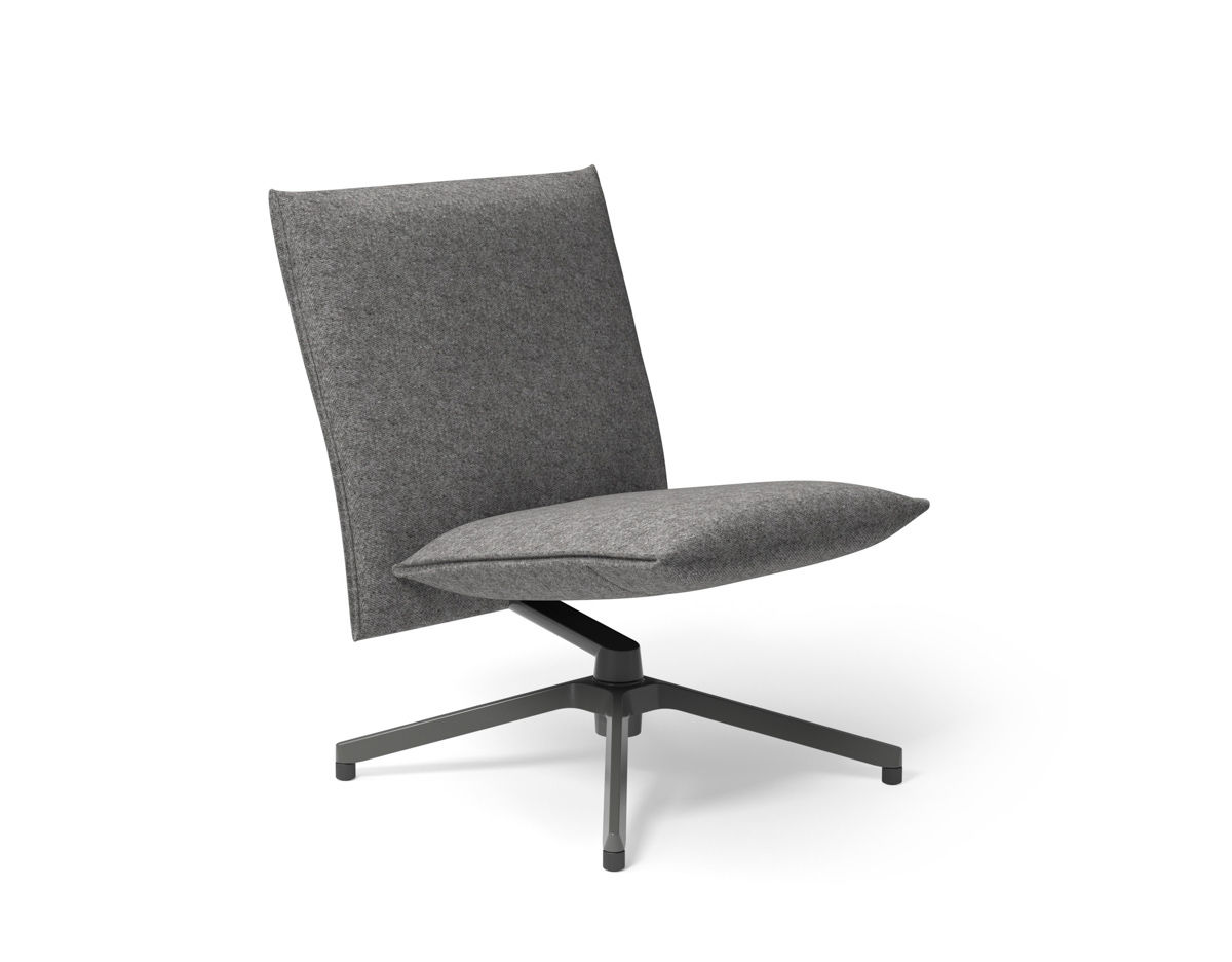 pilot low back lounge chair