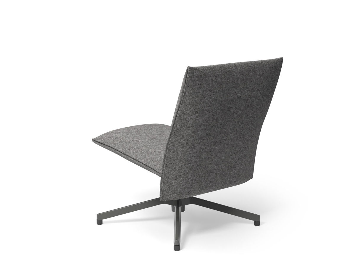 pilot low back lounge chair