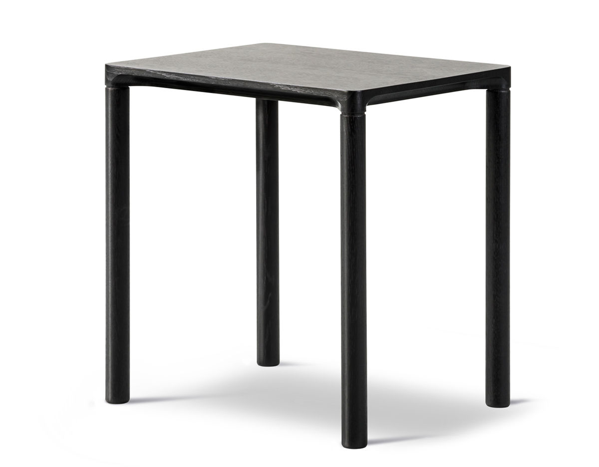 piloti side table