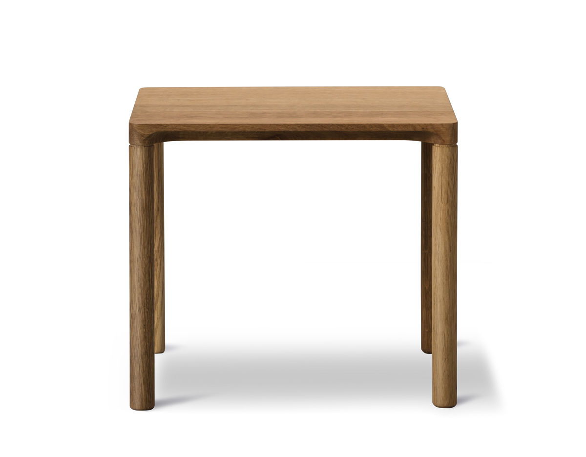 piloti side table