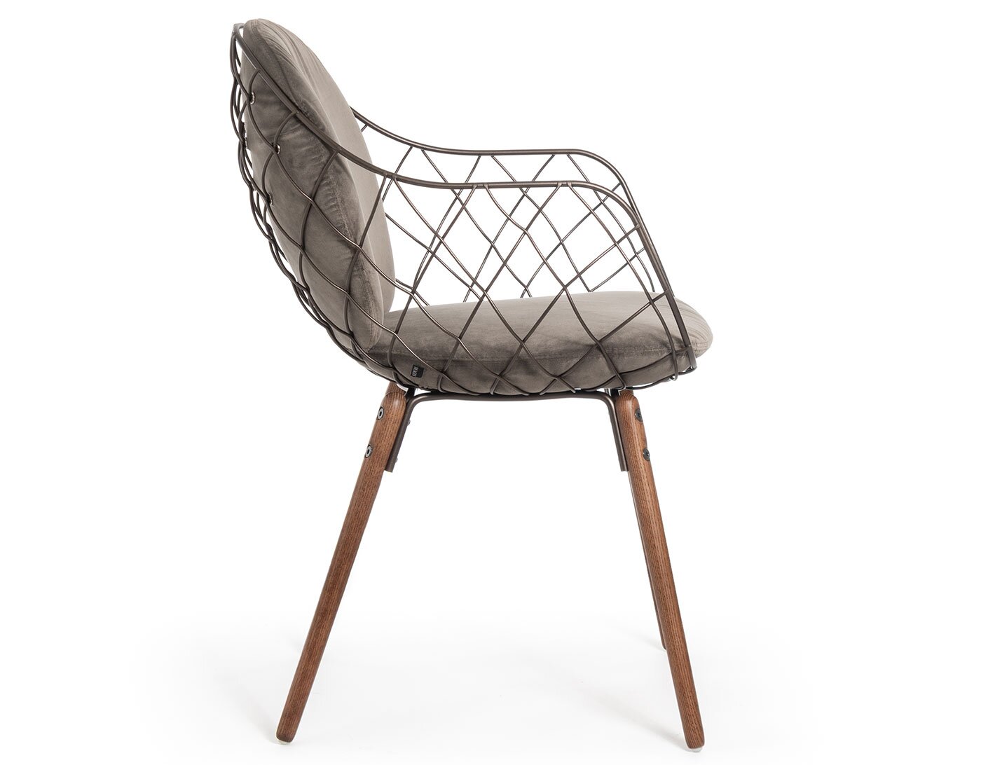 Piña Chair with full cushion