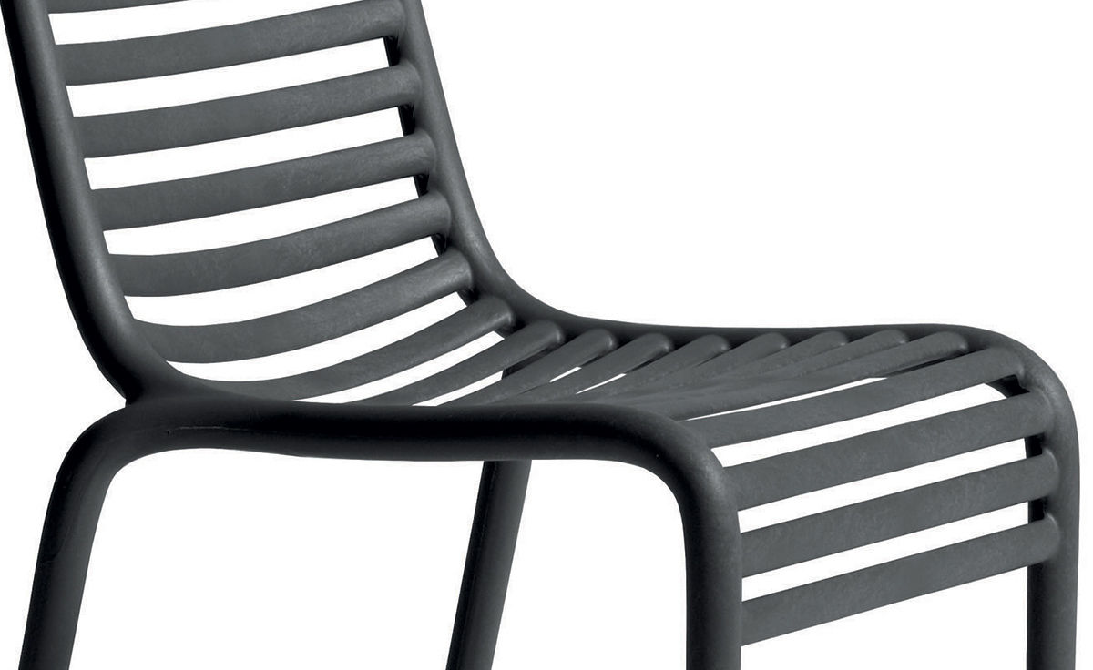 pip-e stackable side chair 4 pack