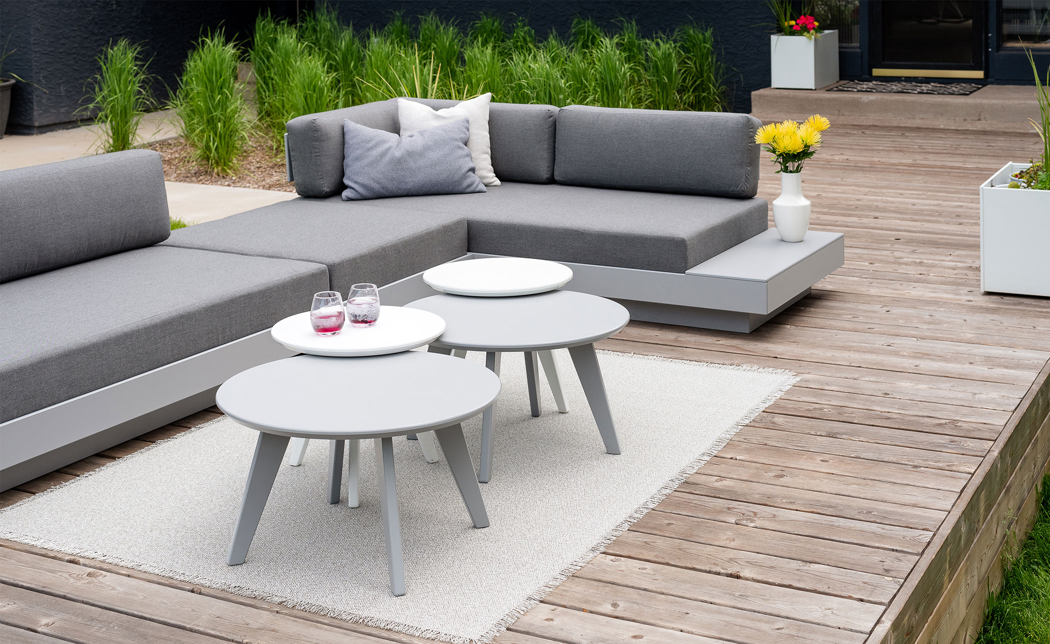 Platform One Corner