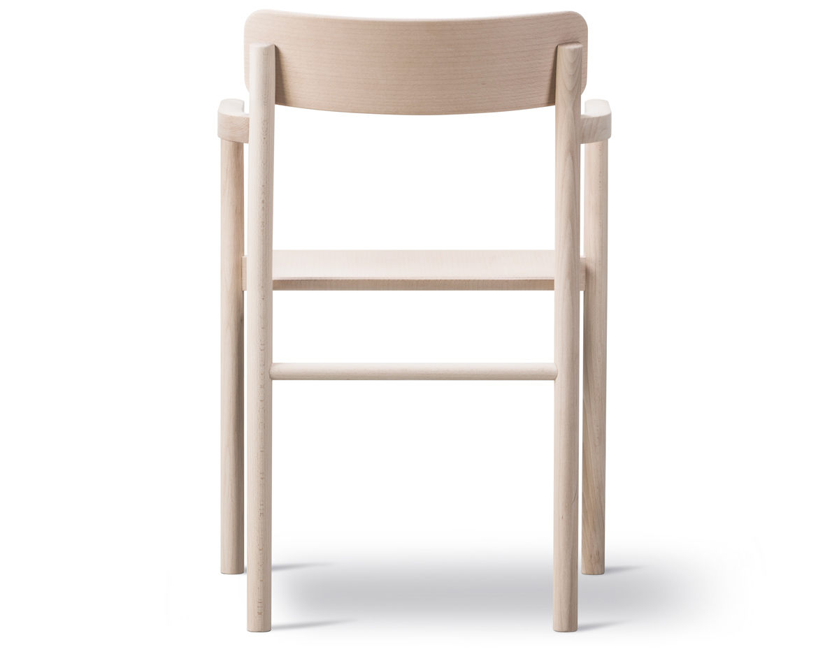 post armchair