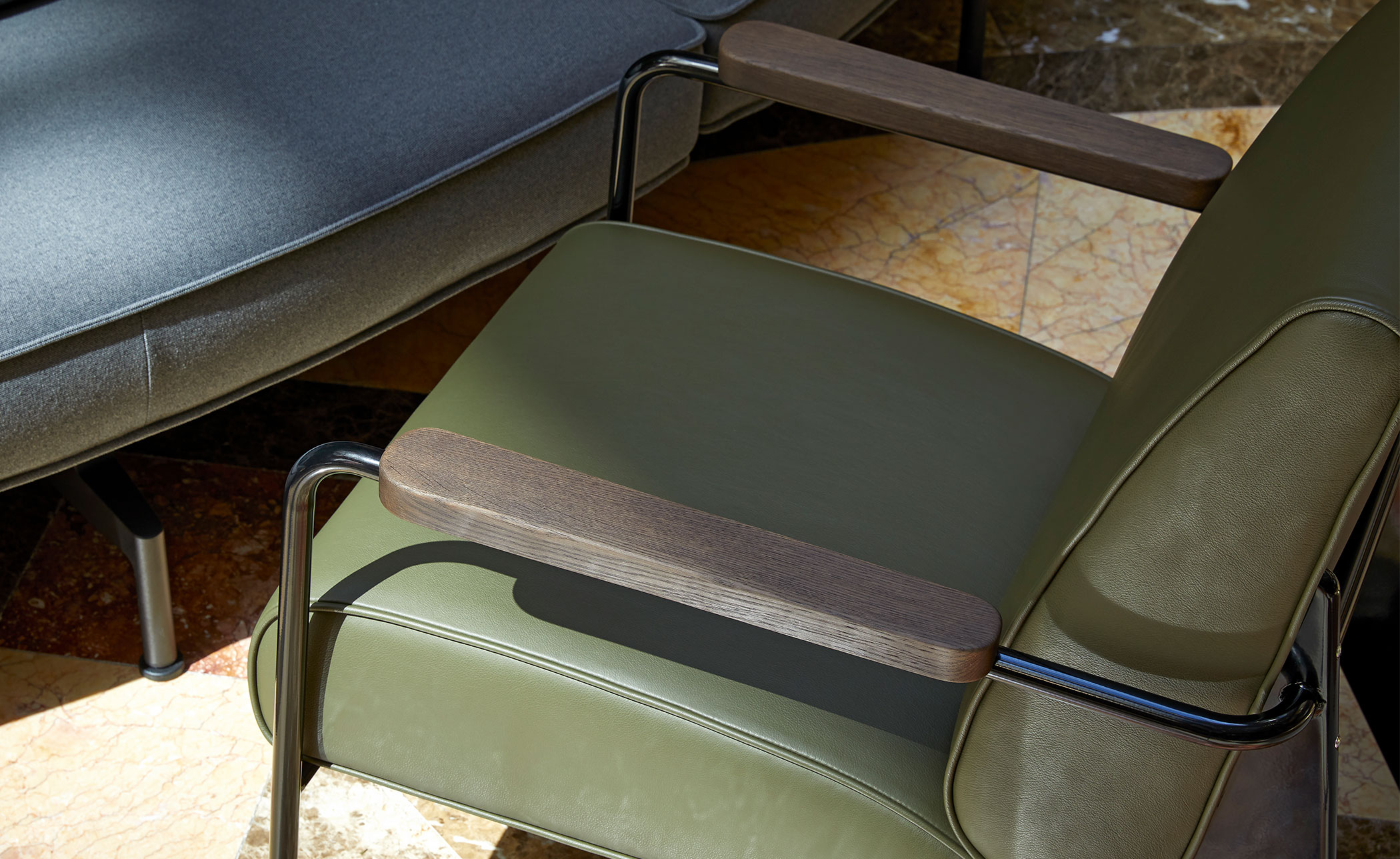 prouvé fauteuil de salon lounge chair