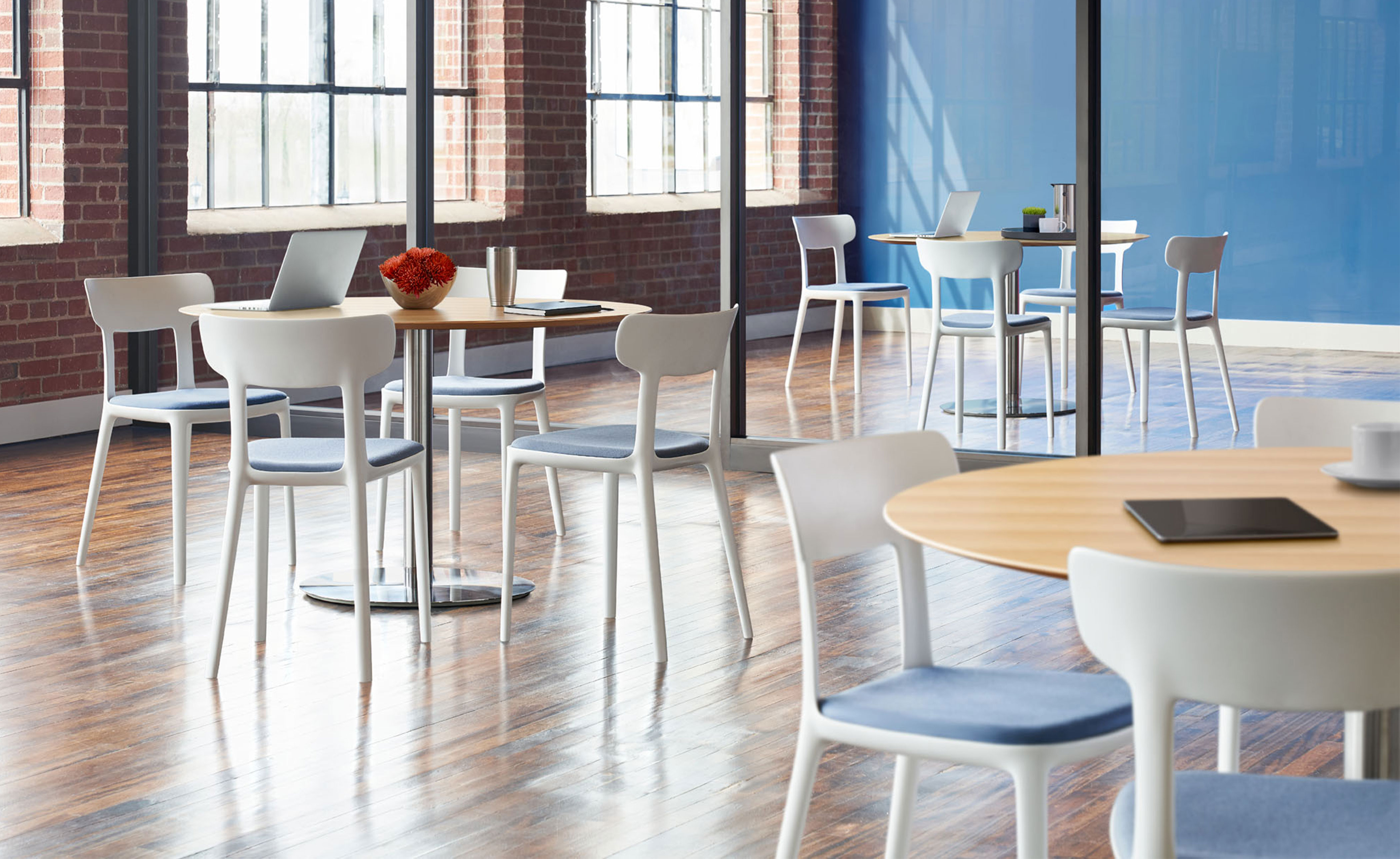 Queue Dining Chair