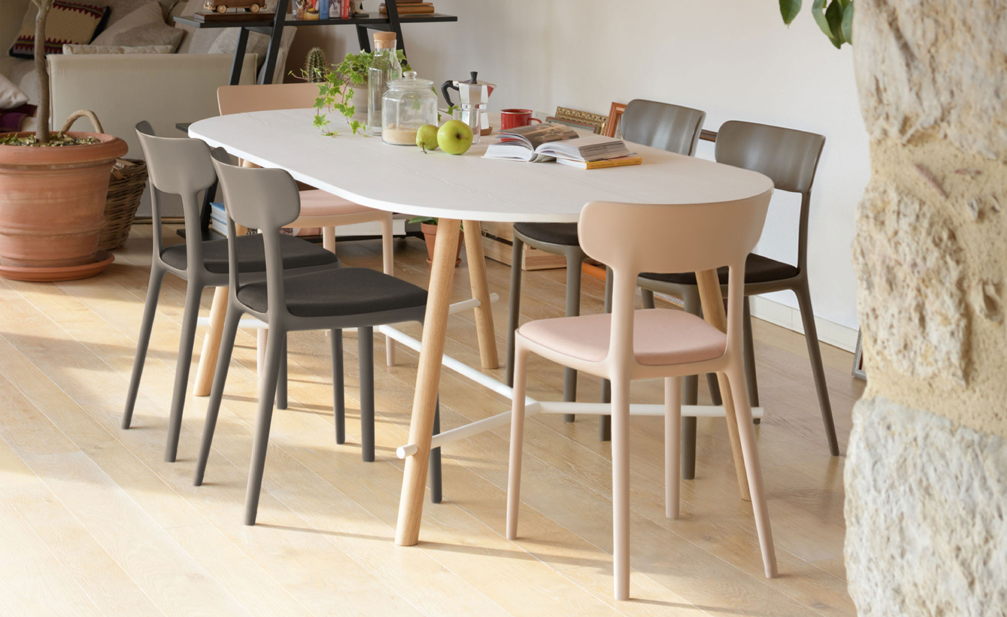 Queue Dining Chair