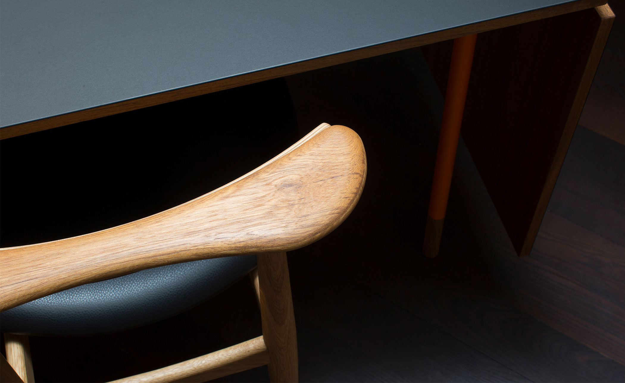Reading Chair with upholstered seat