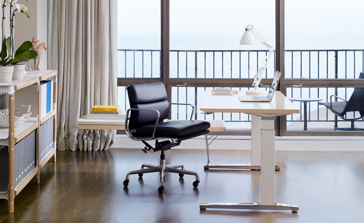 renew sit-to-stand c-foot table