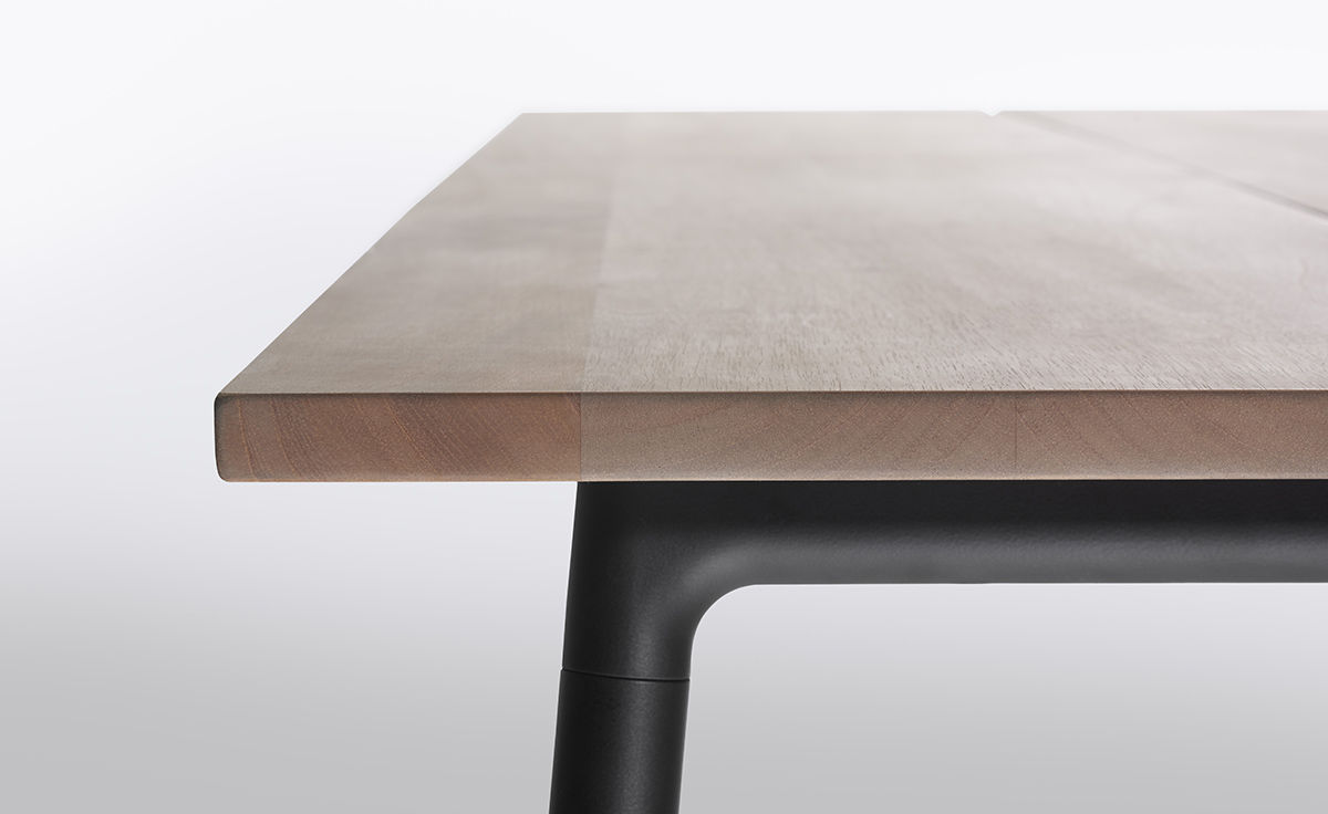 emeco run table
