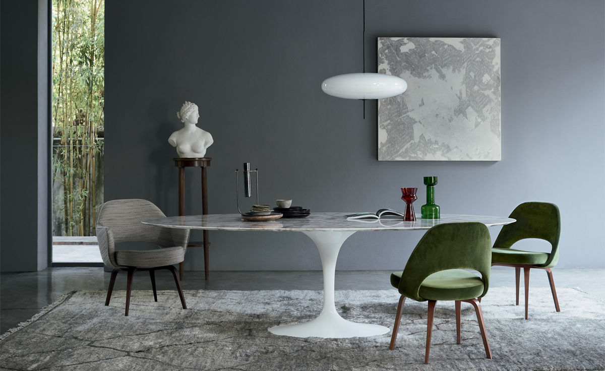saarinen executive side chair with wood legs
