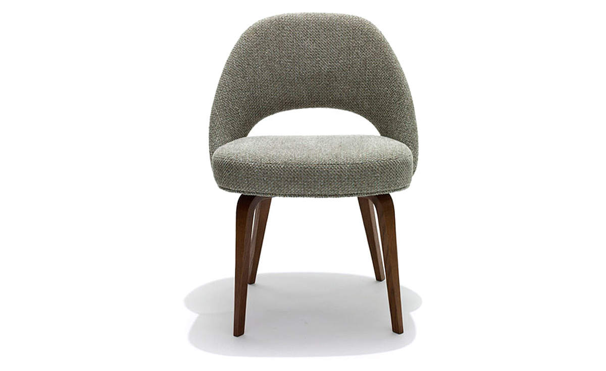 saarinen executive side chair with wood legs
