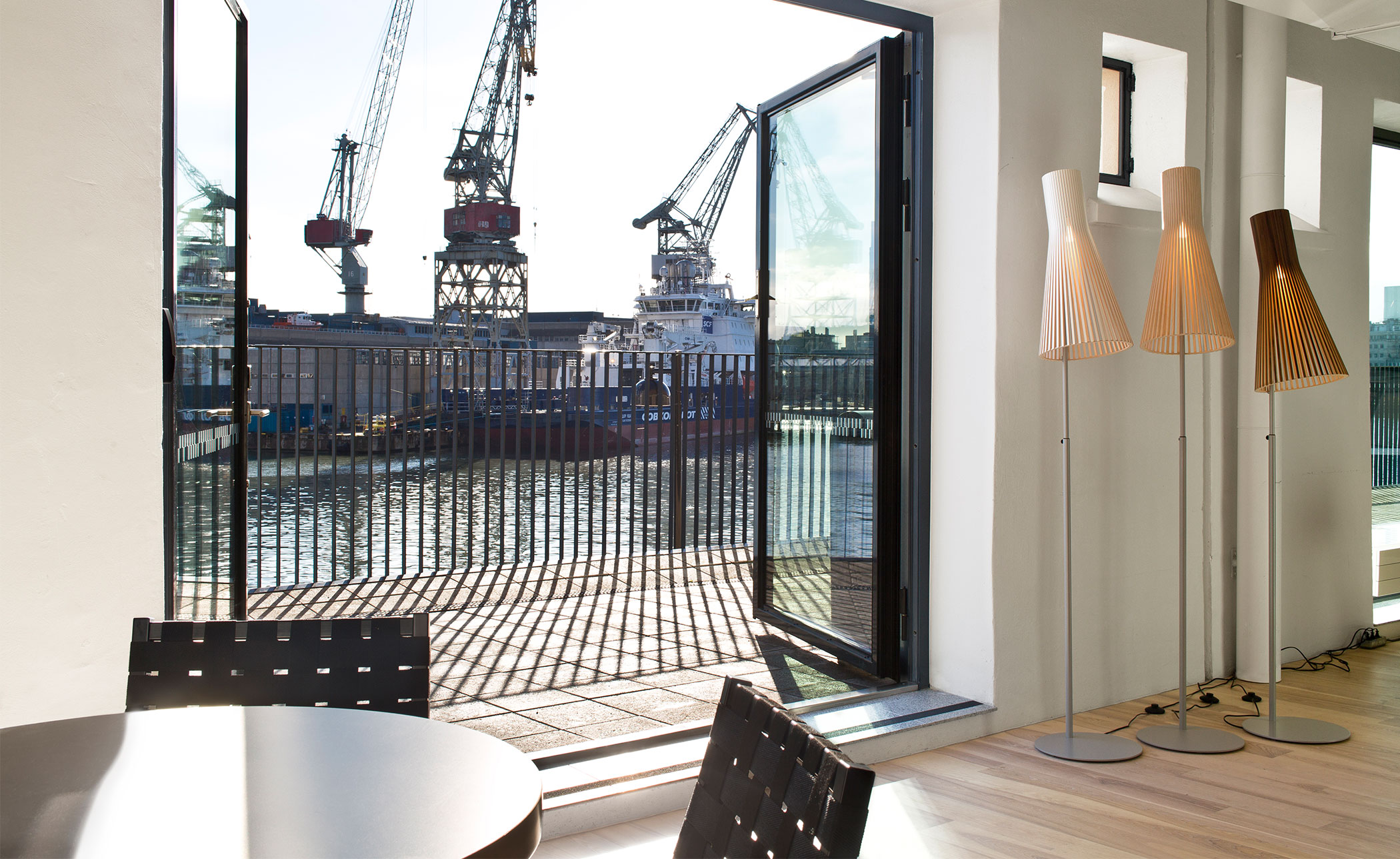 Secto Floor Lamp