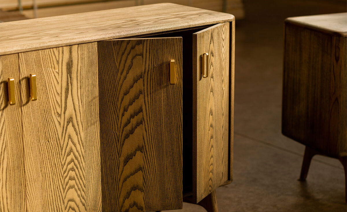 solo tall 4 door cabinet 785t