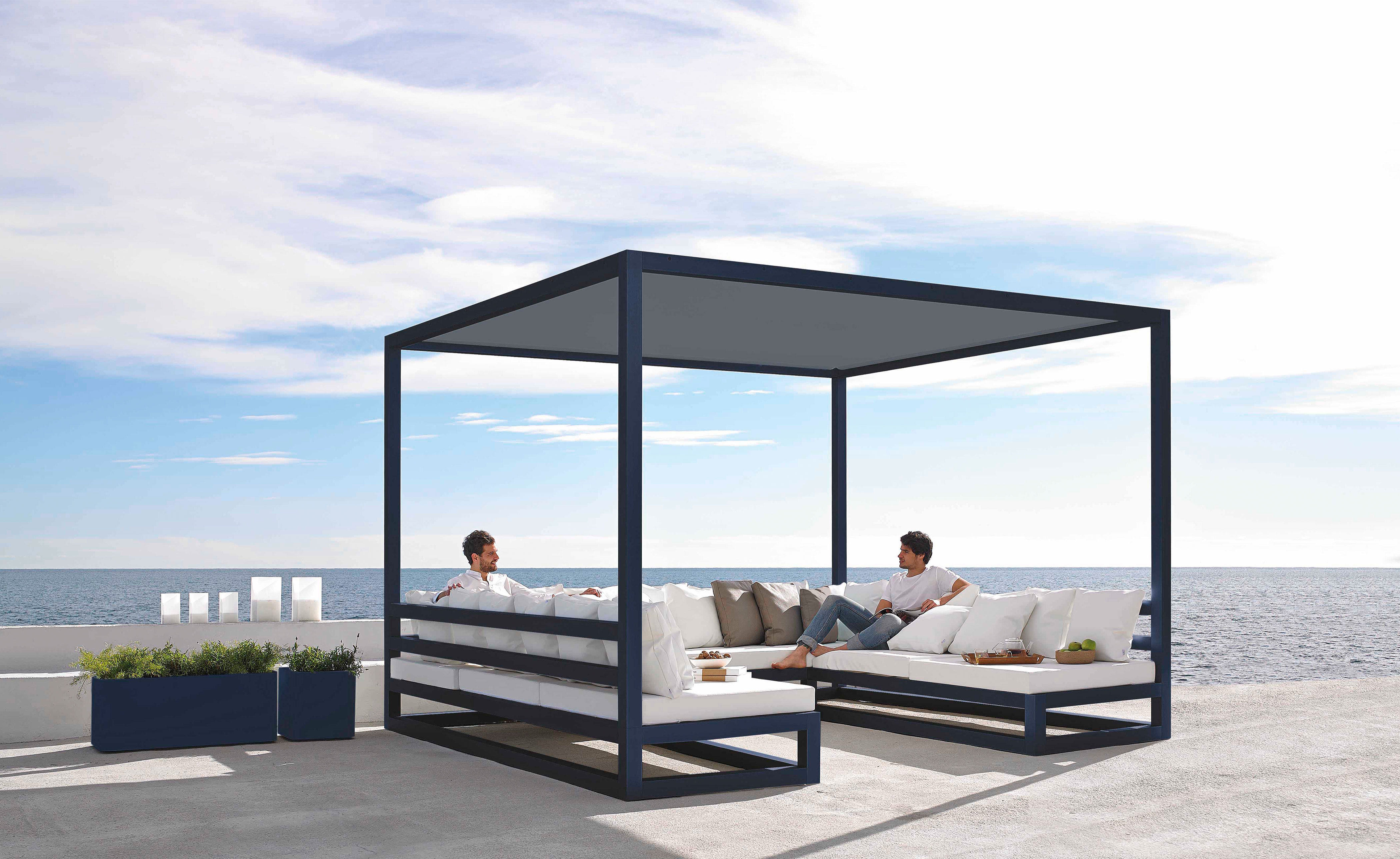 Sonora Planter