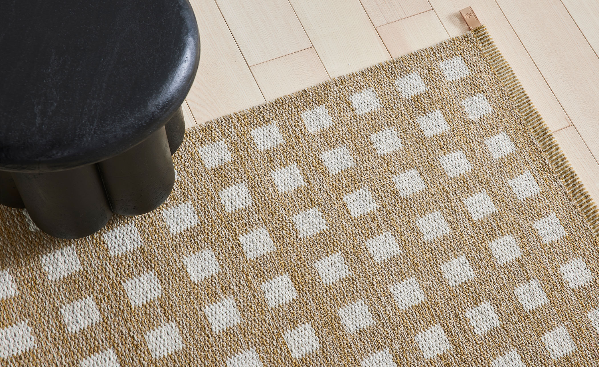 Sugar Cube Icon Woven Rug