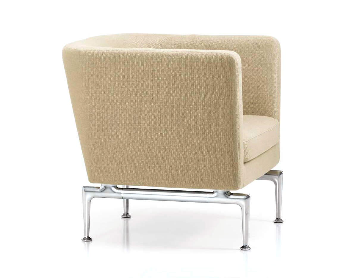 suita club armchair