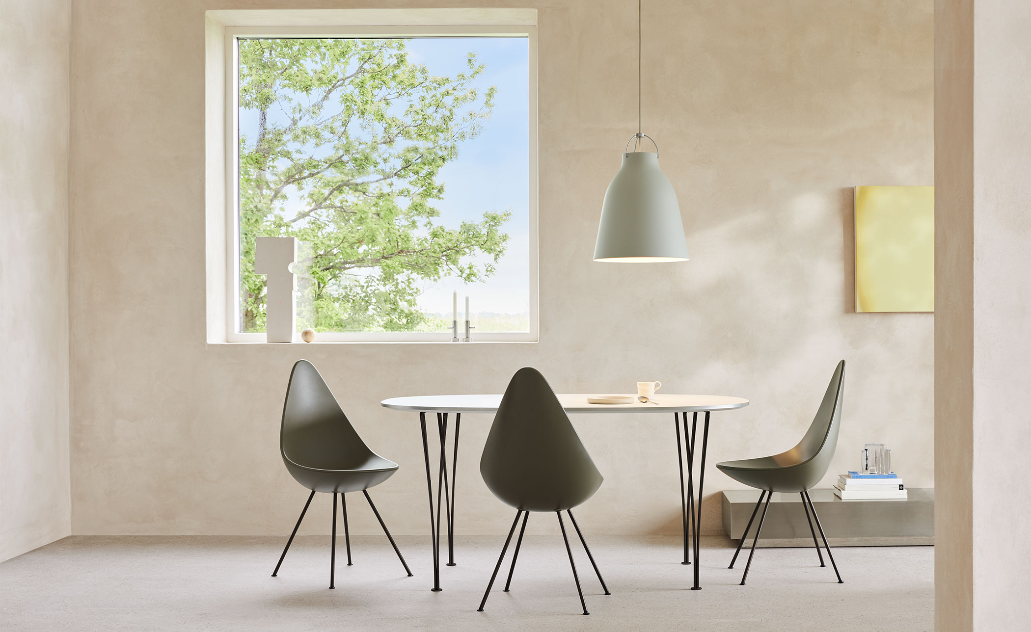 super elliptical span leg 53.1" table