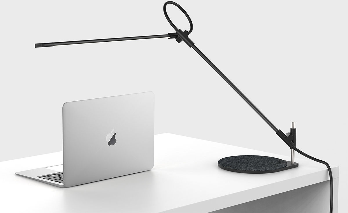 superlight table lamp