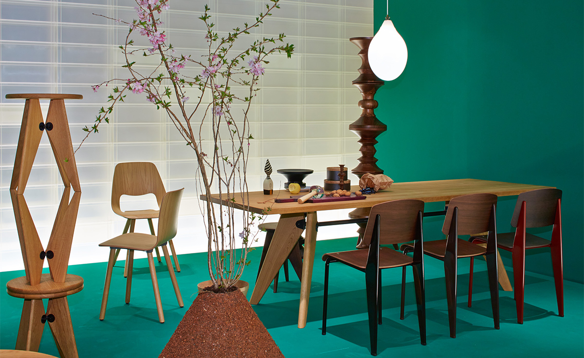prouv&eacute; table solvay