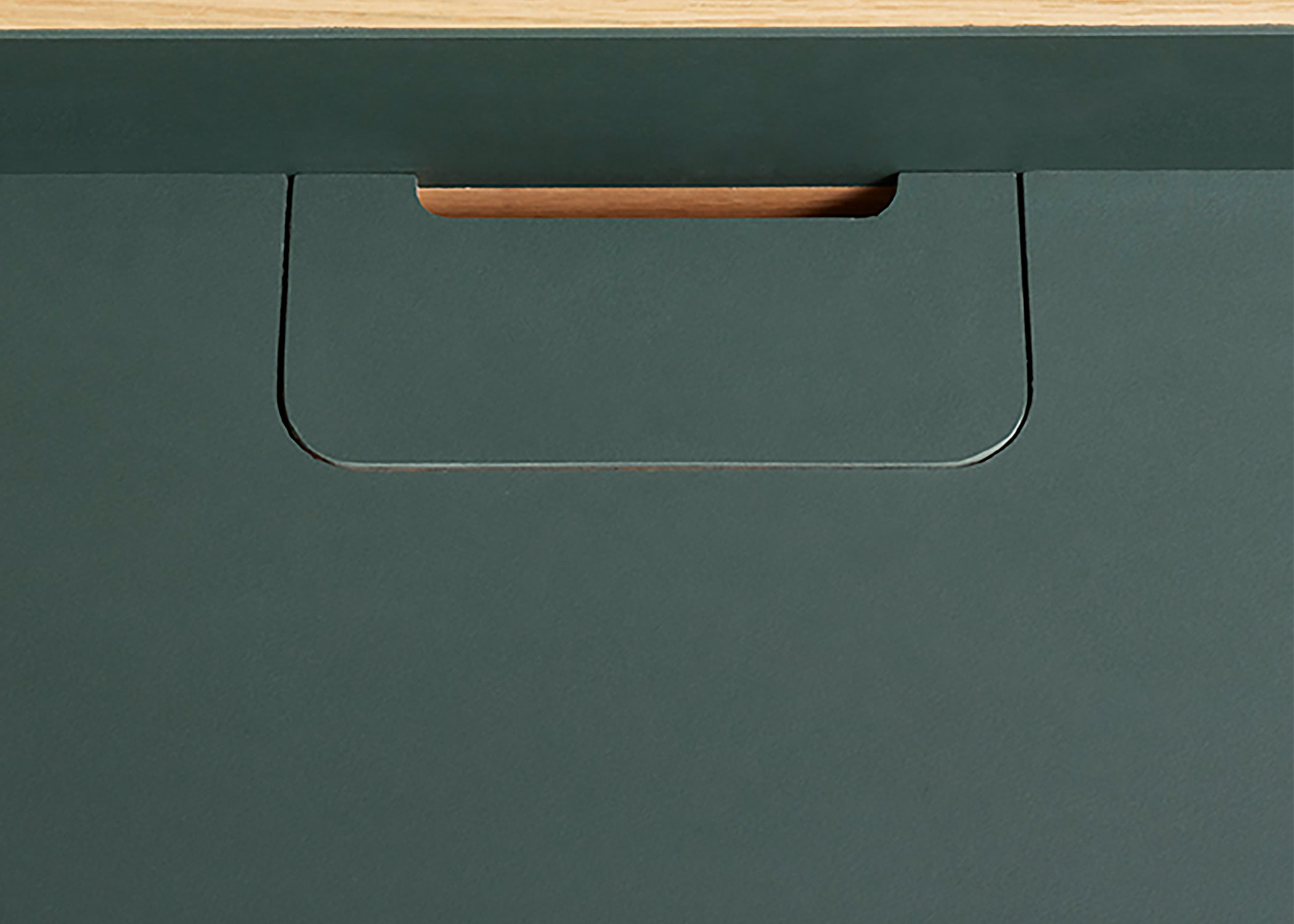 tabloid desk