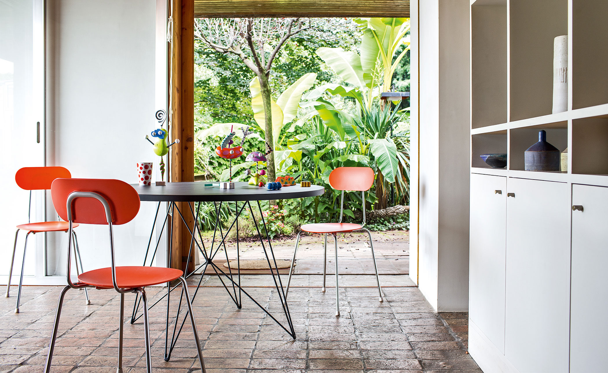 magis tavolo xz3 round table