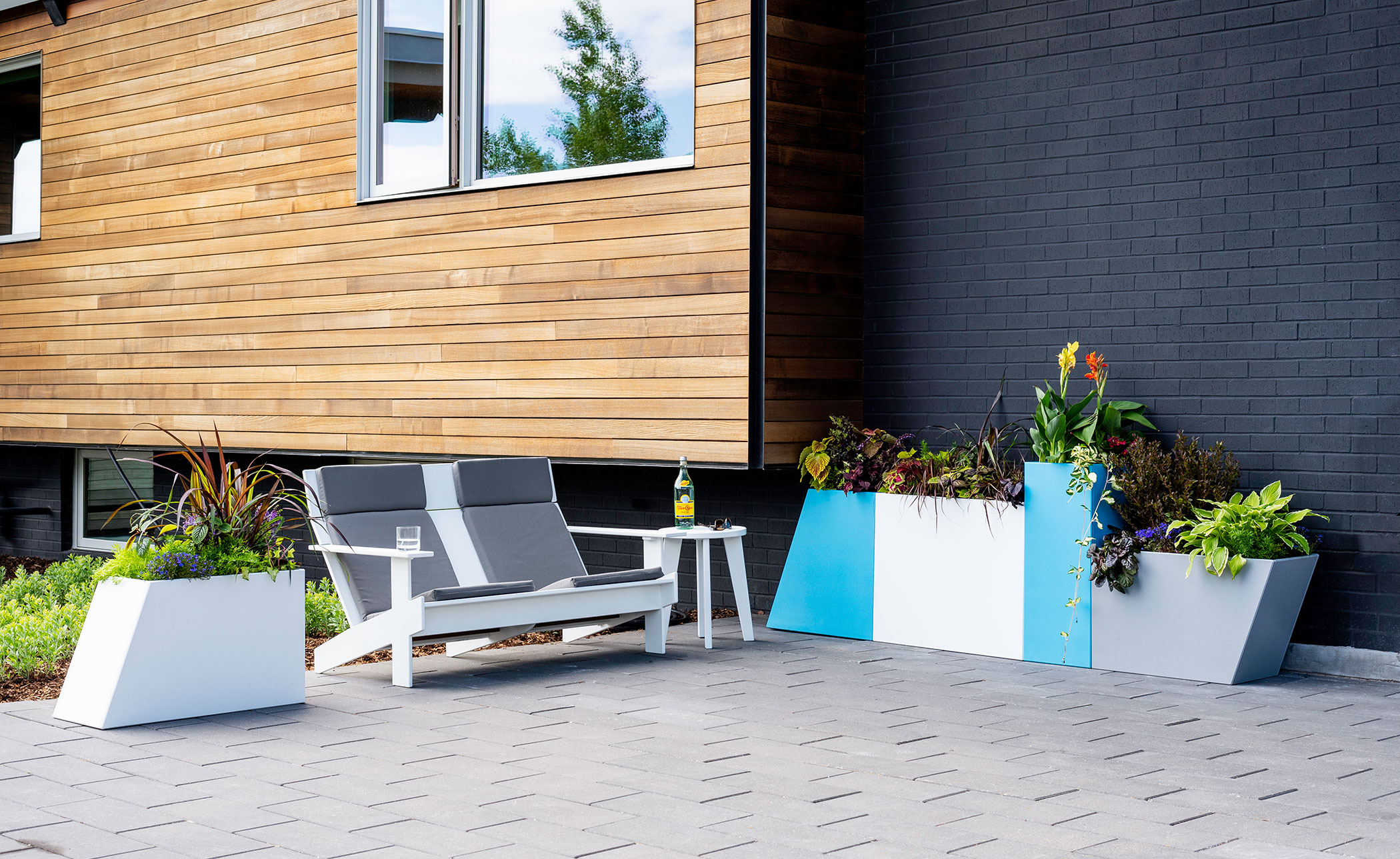 Tessellate Slope Planter