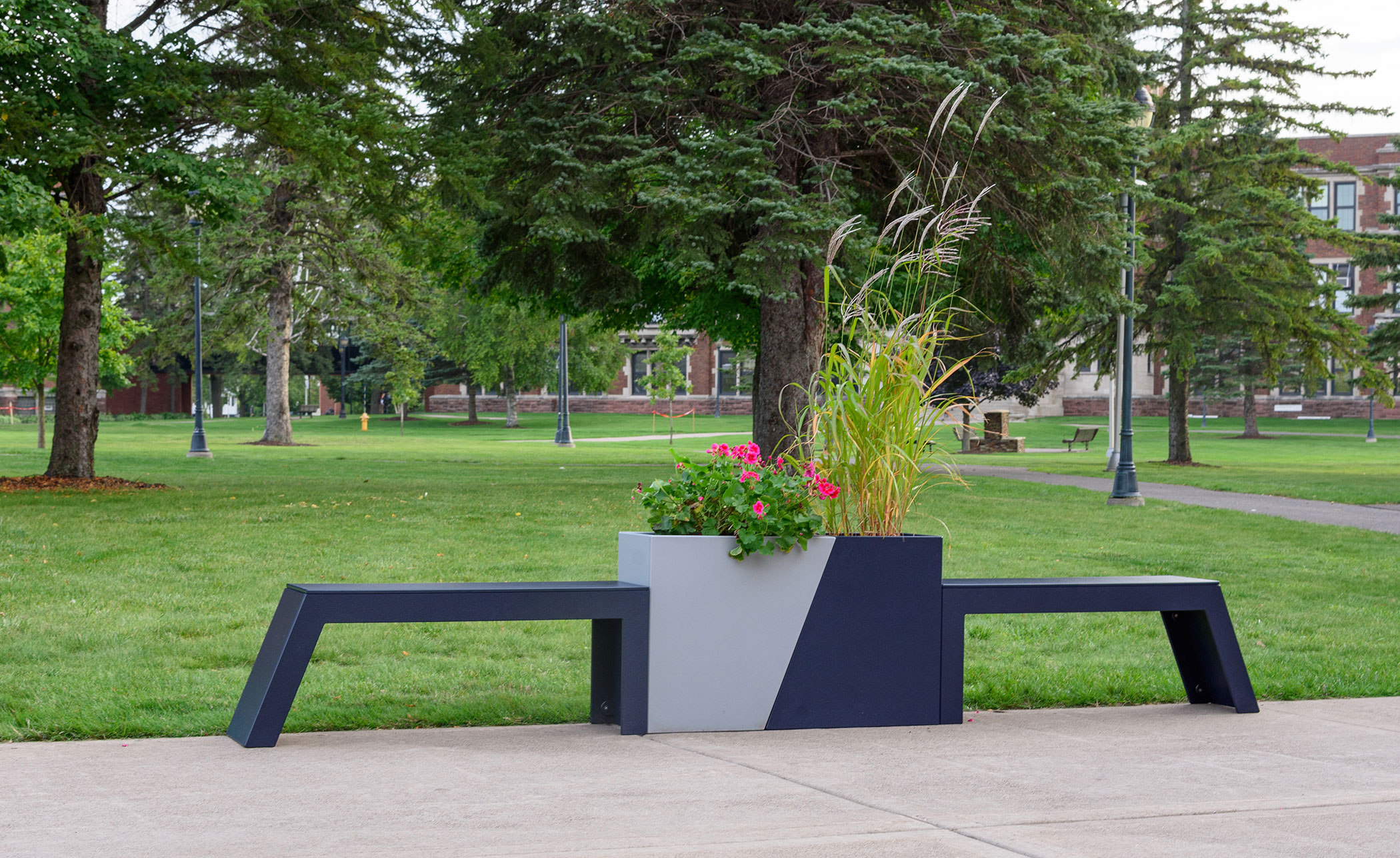 Tessellate Square Planter