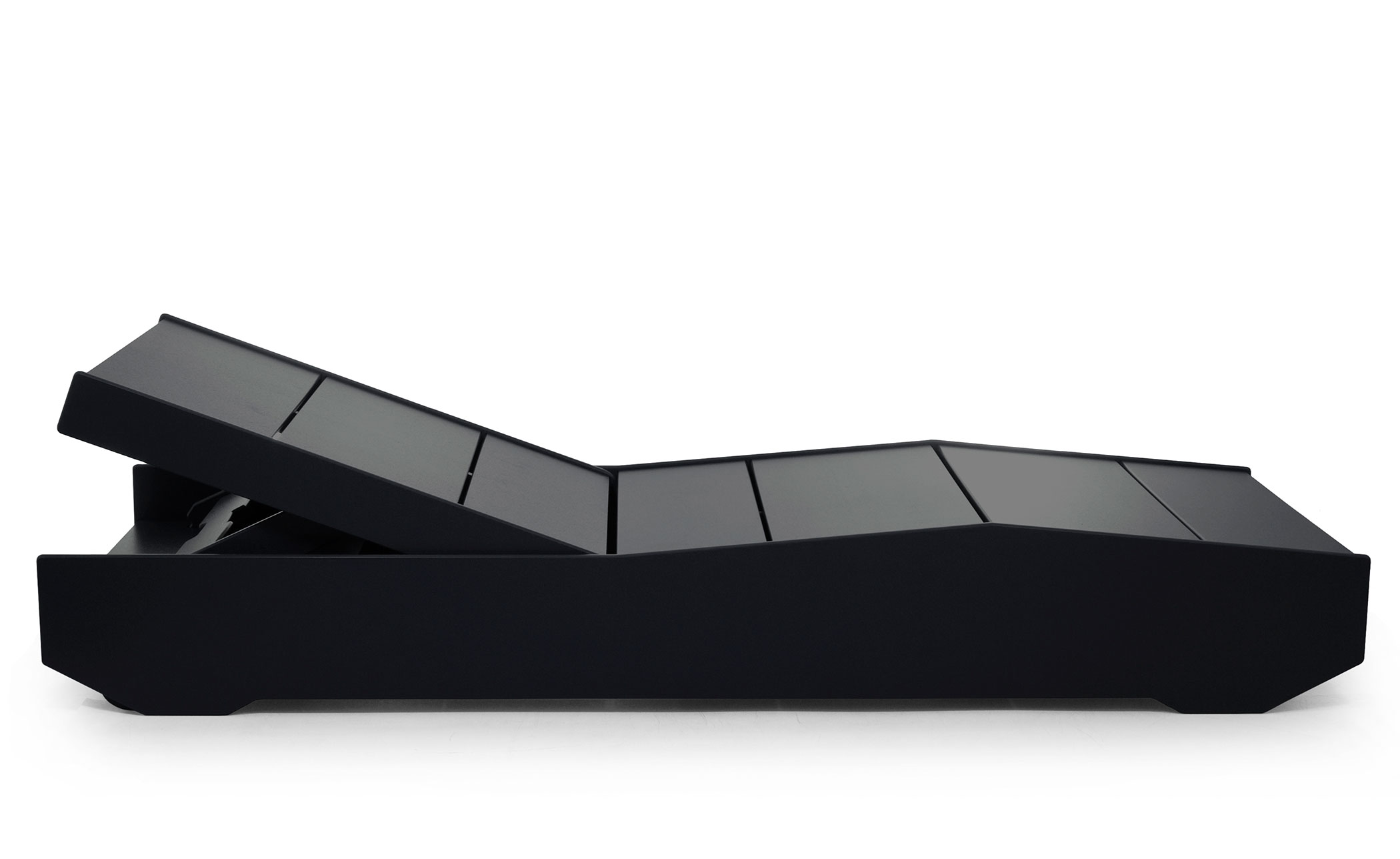 The 405 Chaise