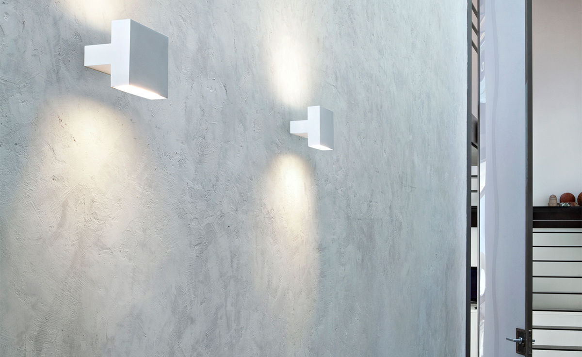 tight light wall lamp