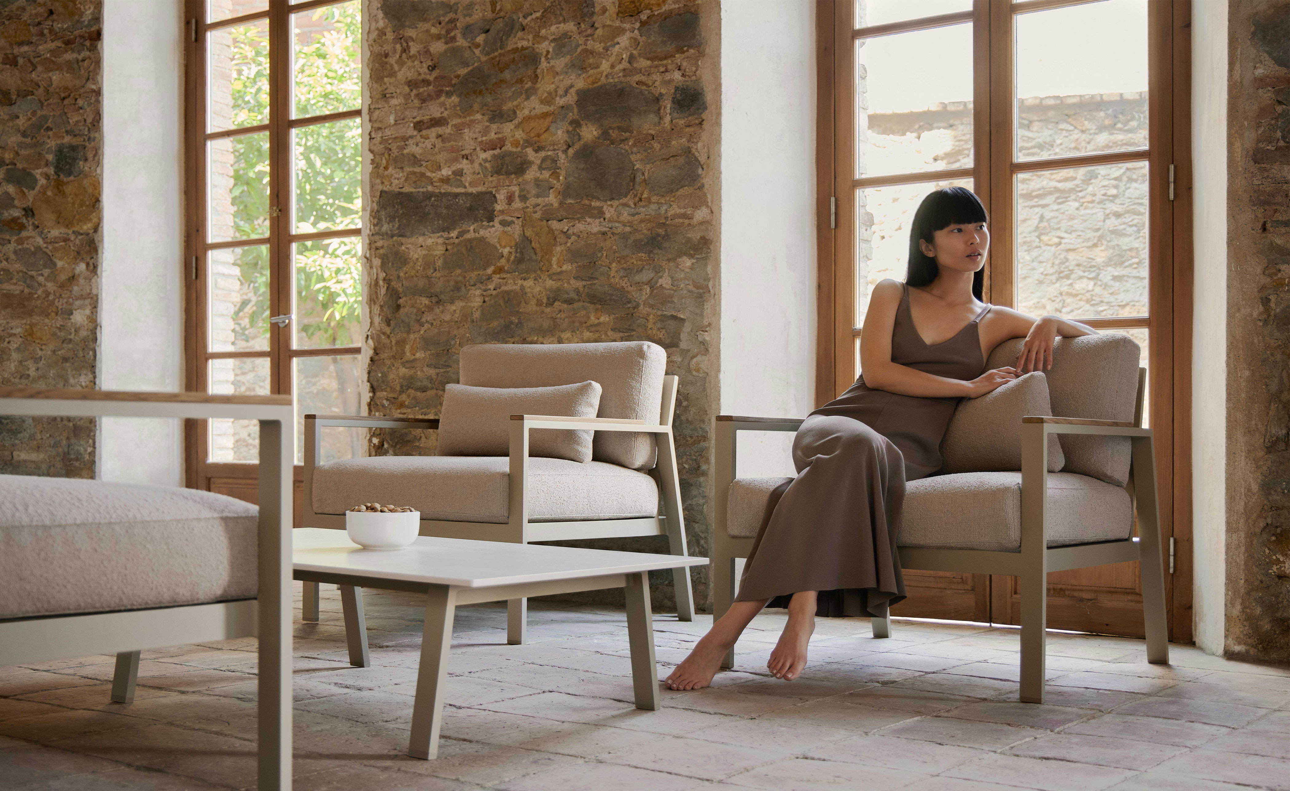 Timeless Lounge Chair