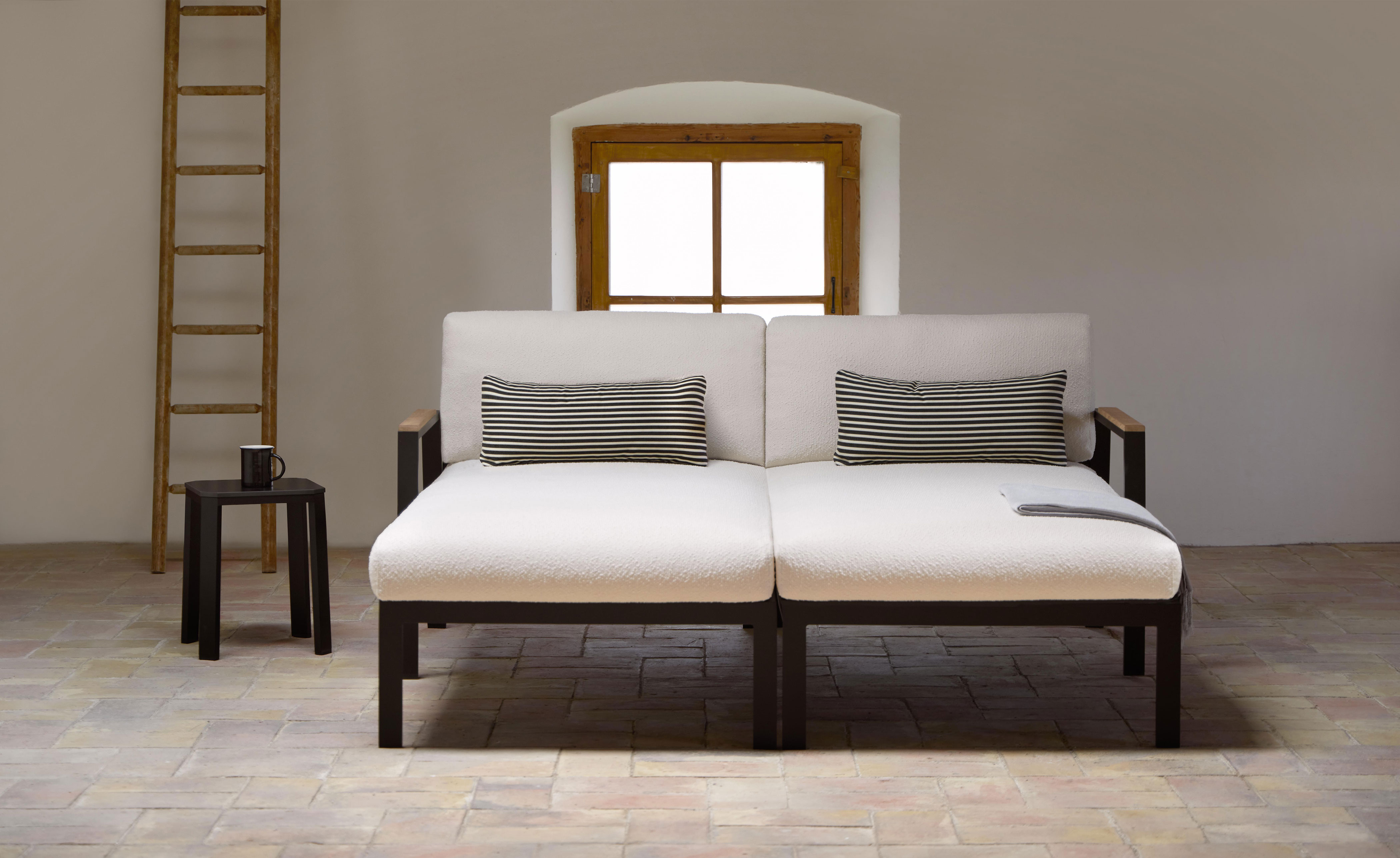 Timeless Modular Chaise