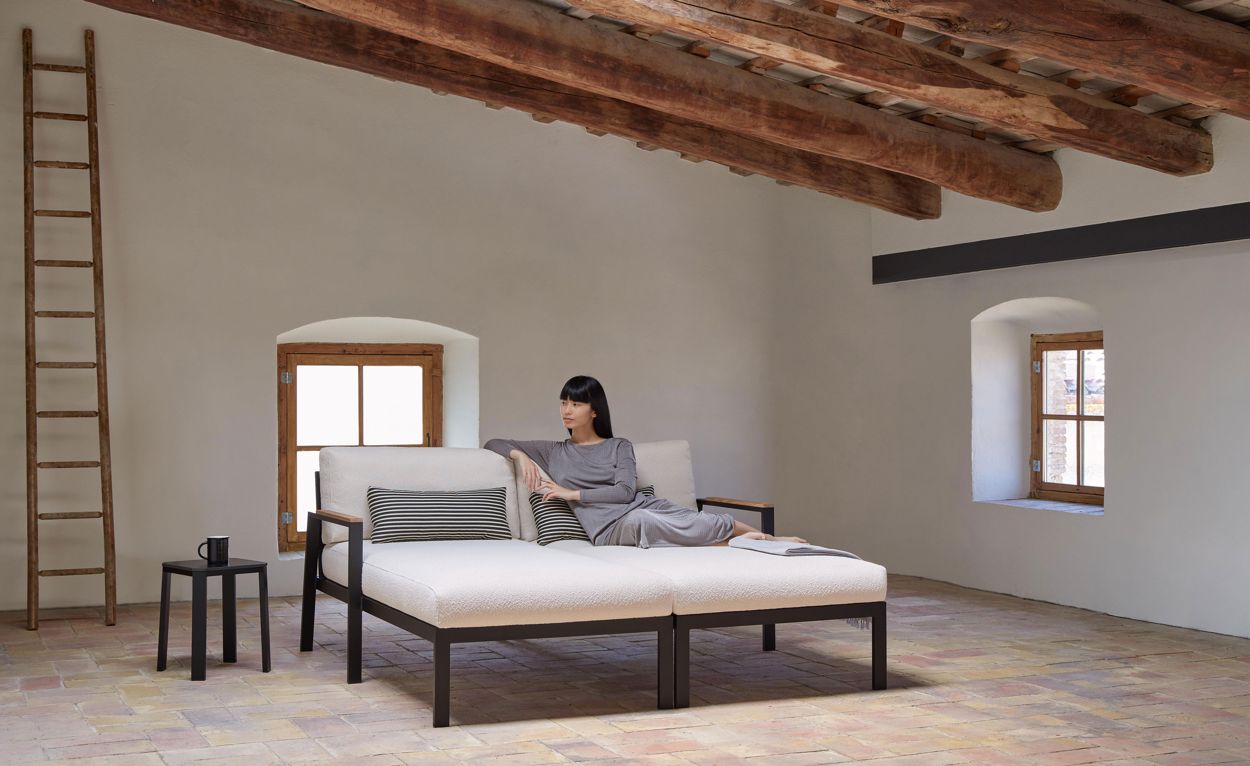 Timeless Modular Chaise