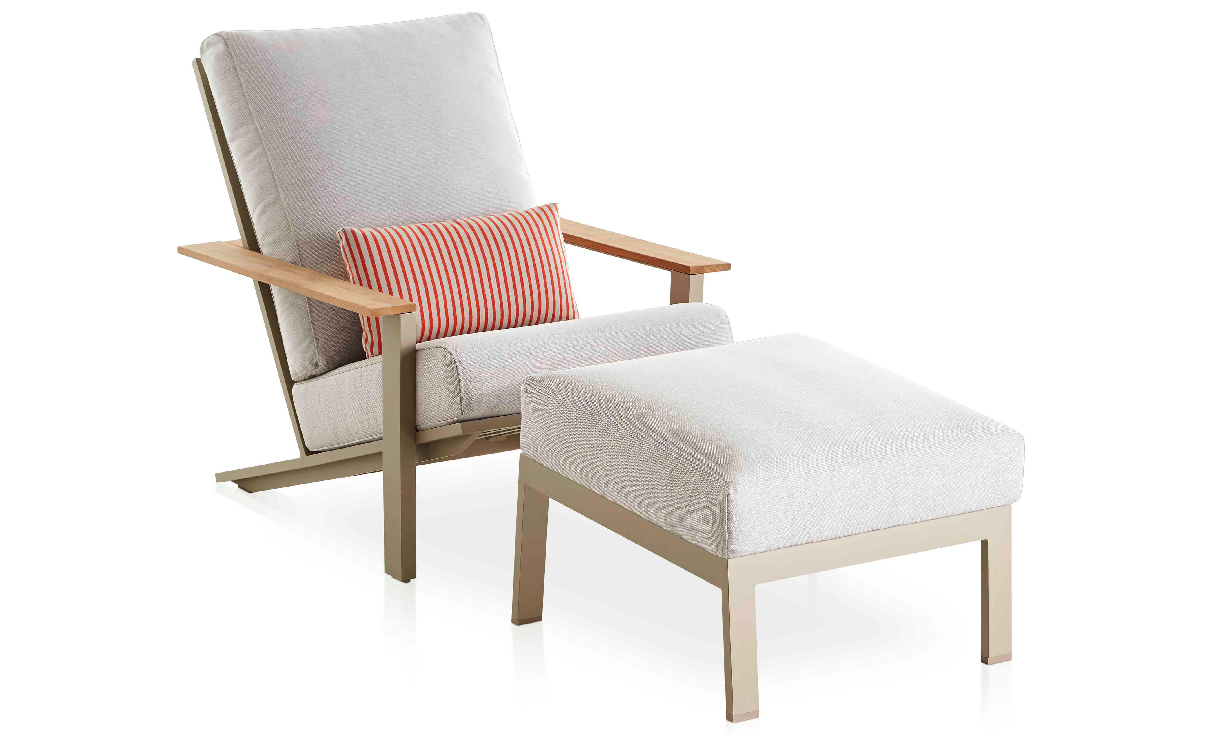 Timeless Relax Club Armchair