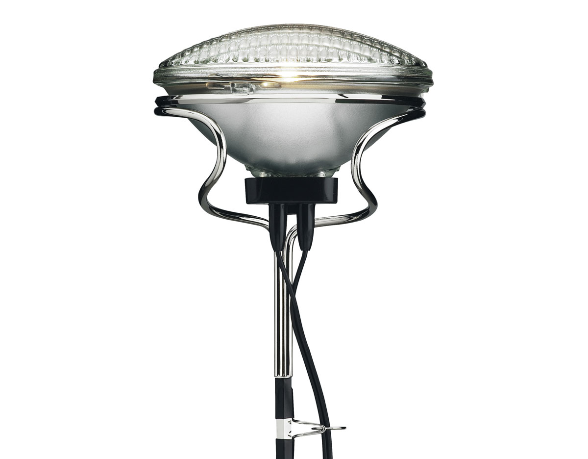 toio floor lamp