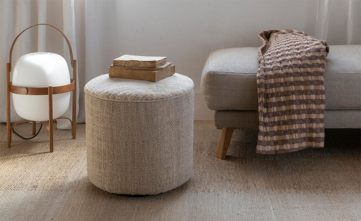 tres persian pouf