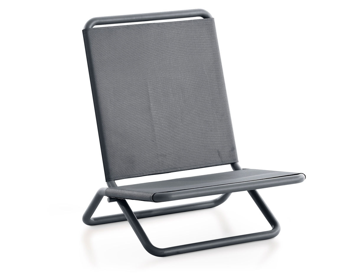 trip chair monochrome