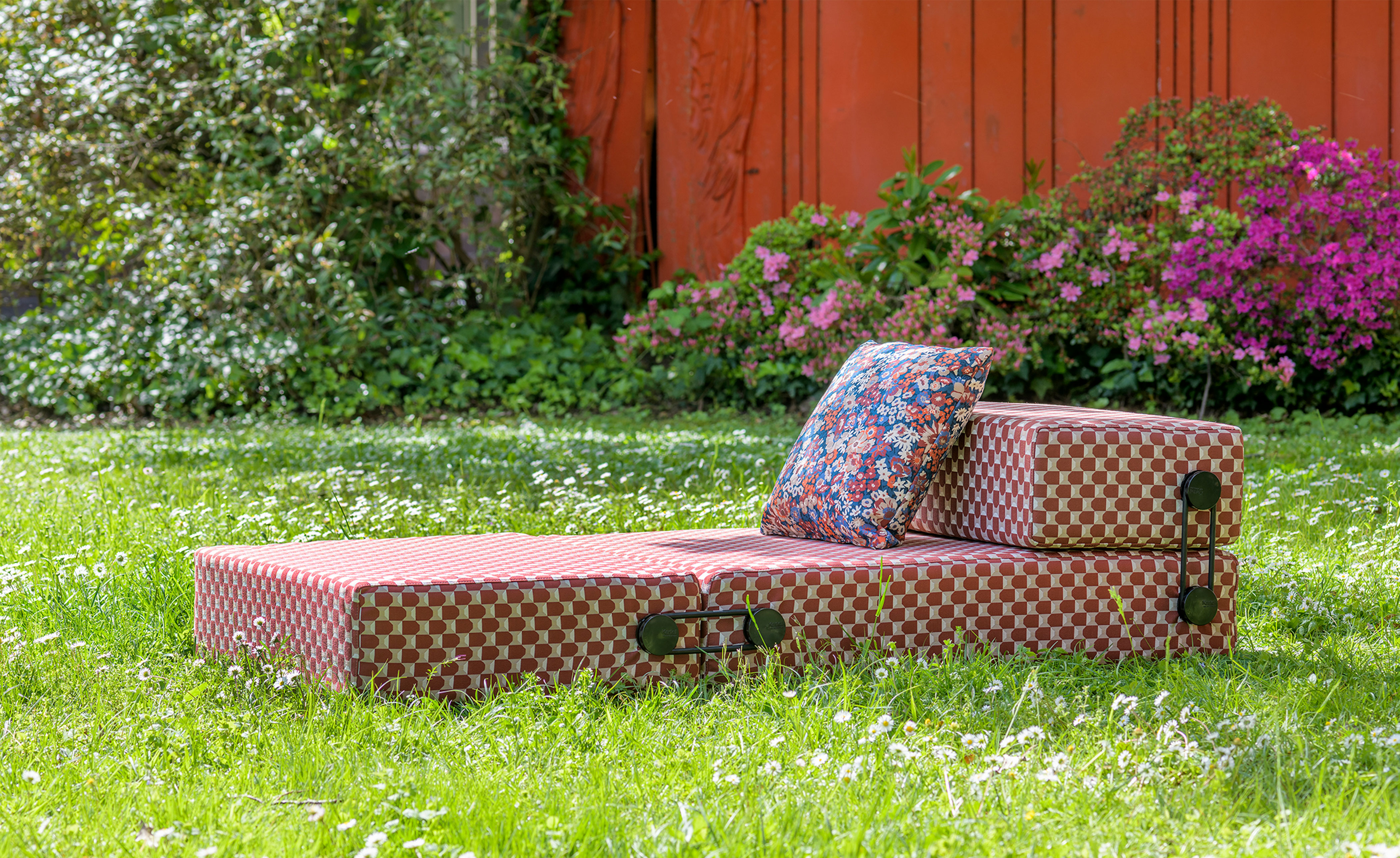 Trix Outdoor Lounge