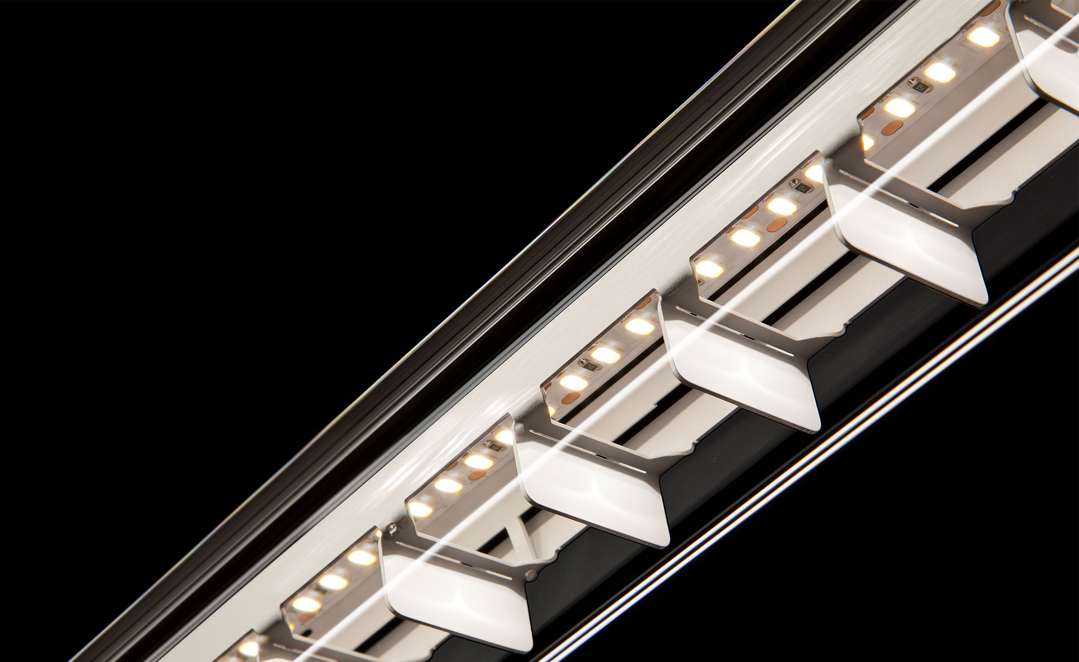 Tubular Suspension Lamp