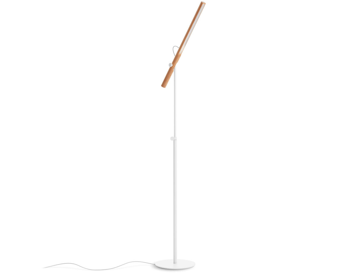 type a task floor lamp