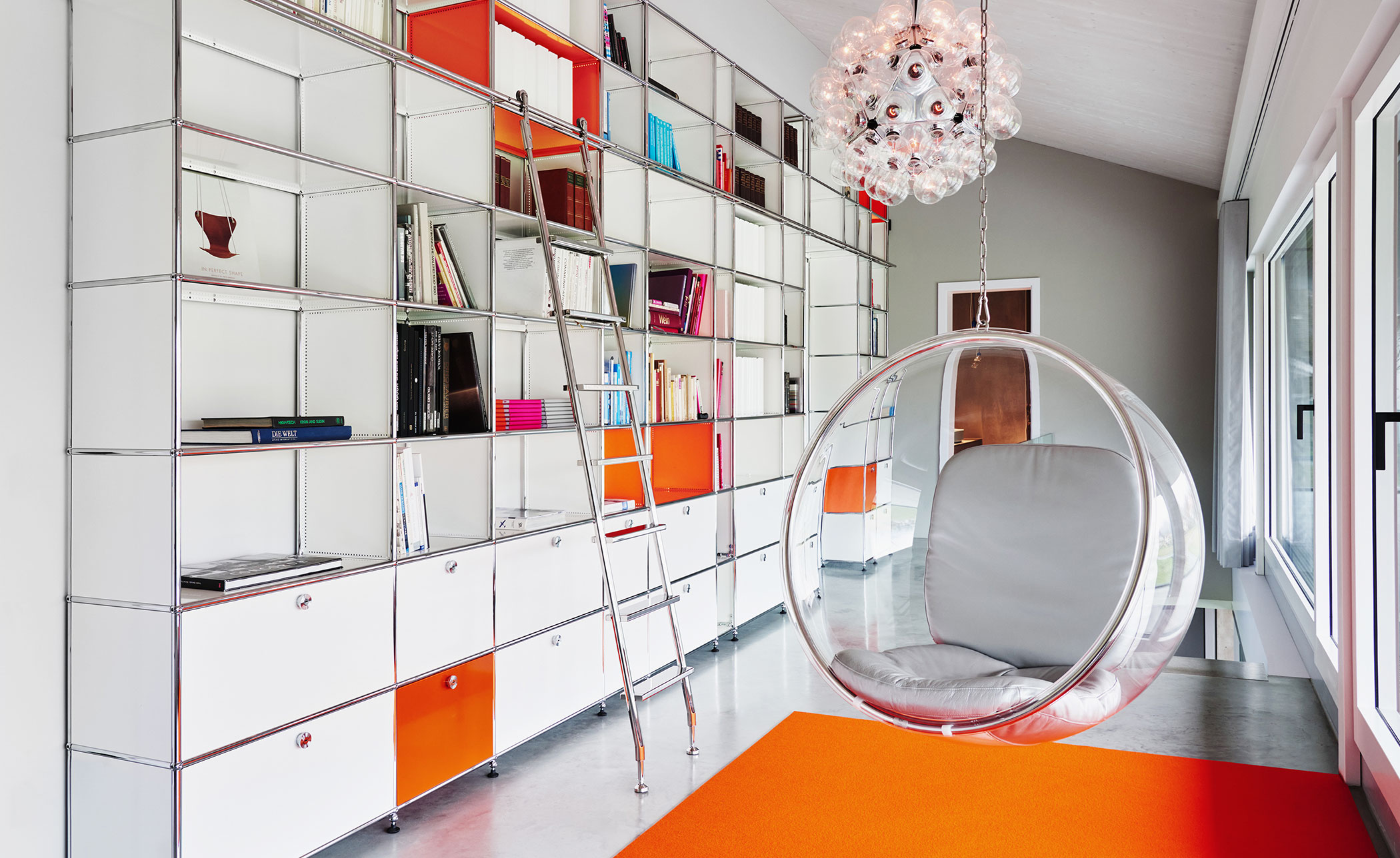 USM Haller Shelving Unit R2