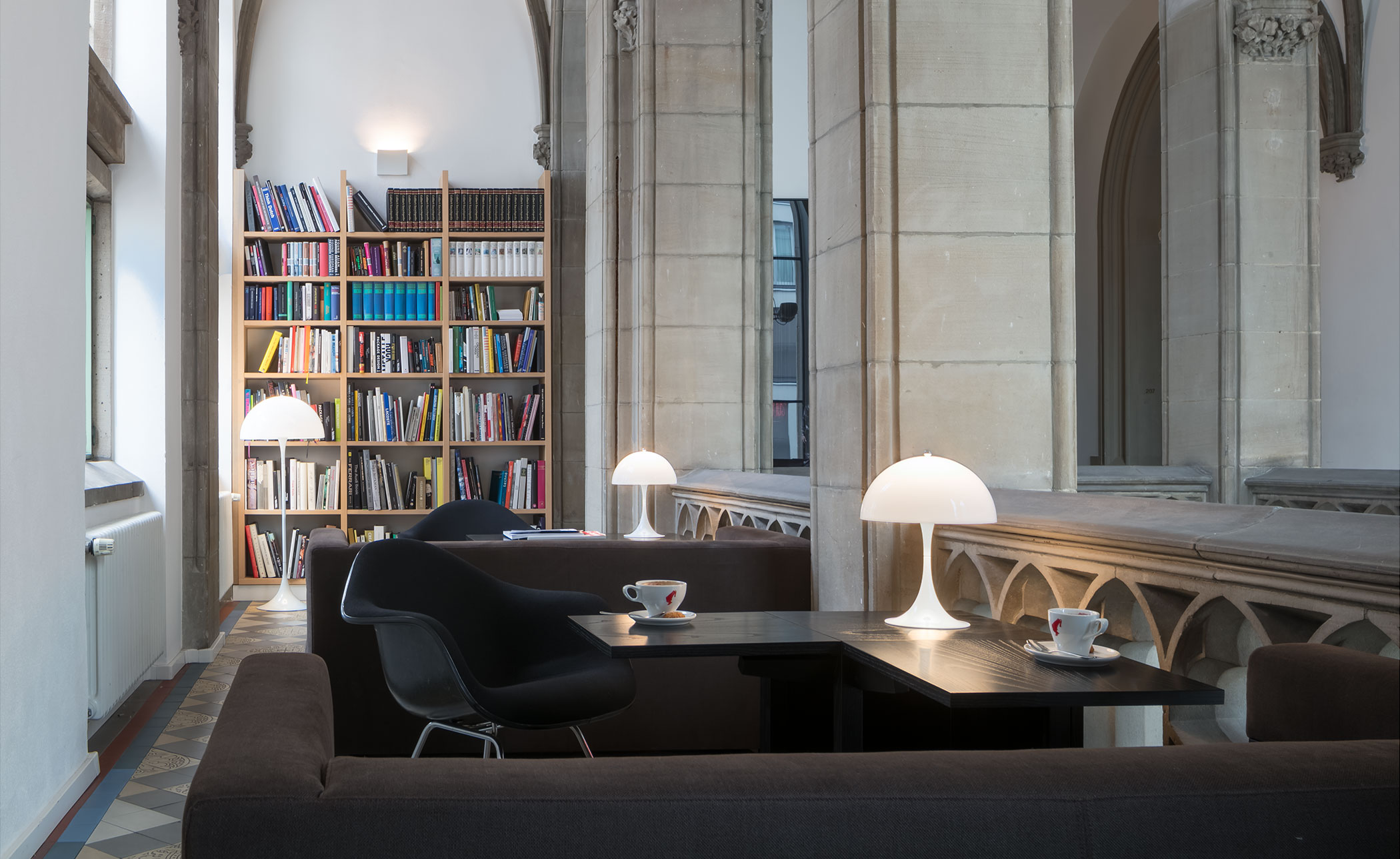verner panton panthella floor lamp