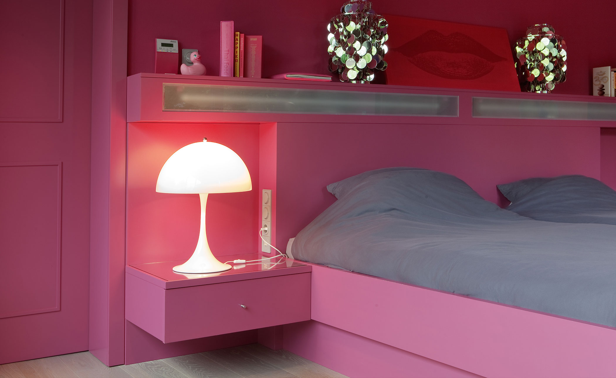 verner panton panthella table lamp