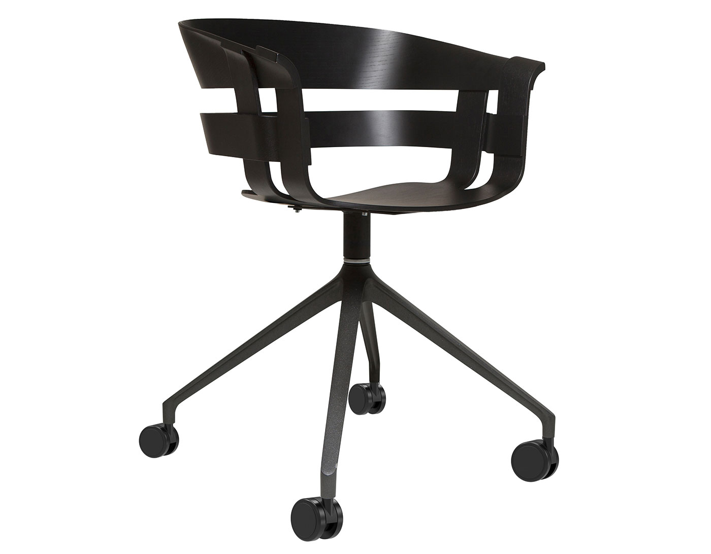 Wick Chair with swivel base