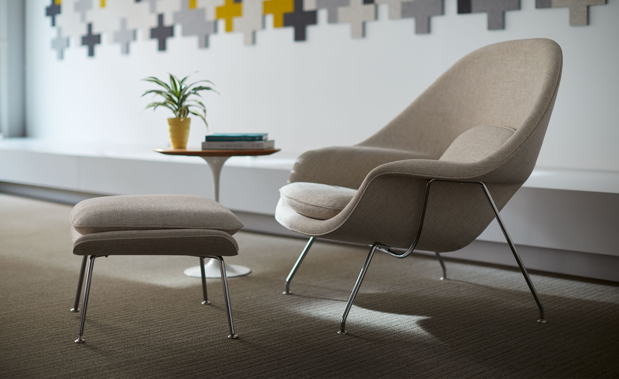 womb ottoman
