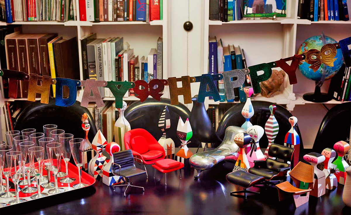 wooden dolls by alexander girard